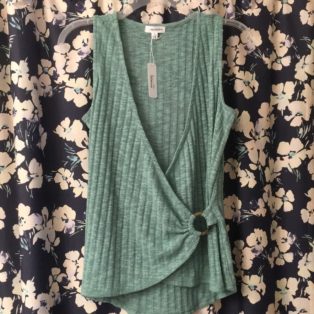 NWT Eyeshadow light sea foam ribbed front tank top
